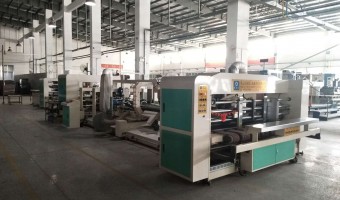 全自动粘钉一体机